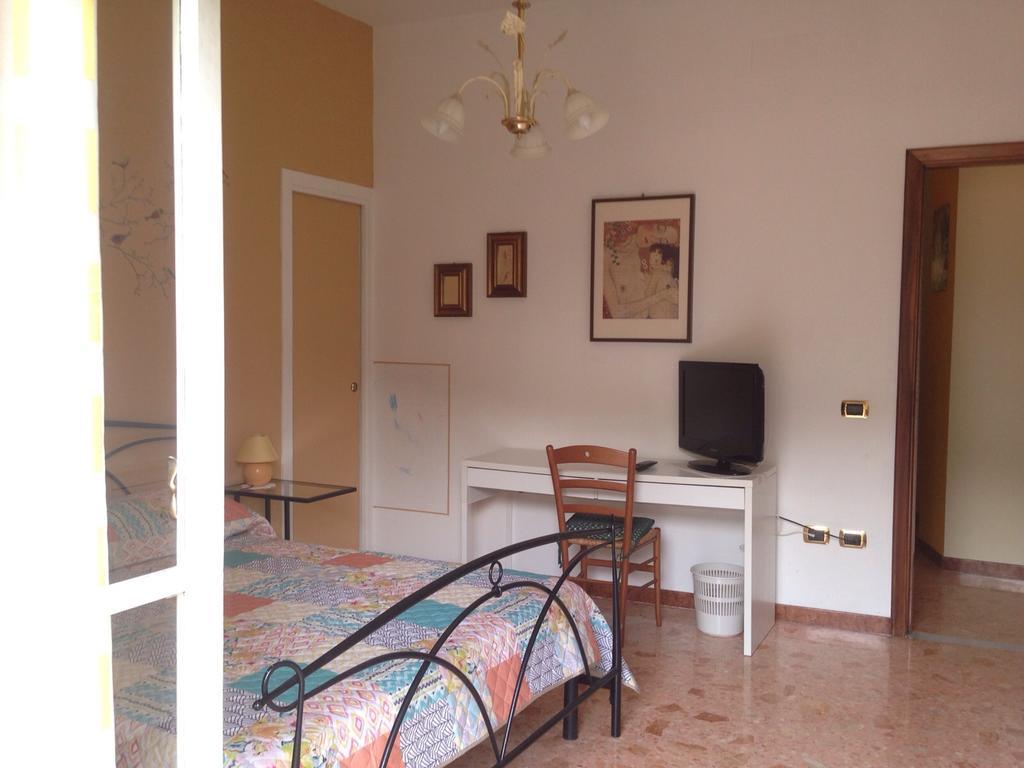 Chiavi Antiche B&B Salerno Exterior photo
